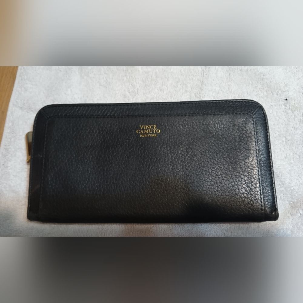 Vince Camuto black leather wallet slightly used